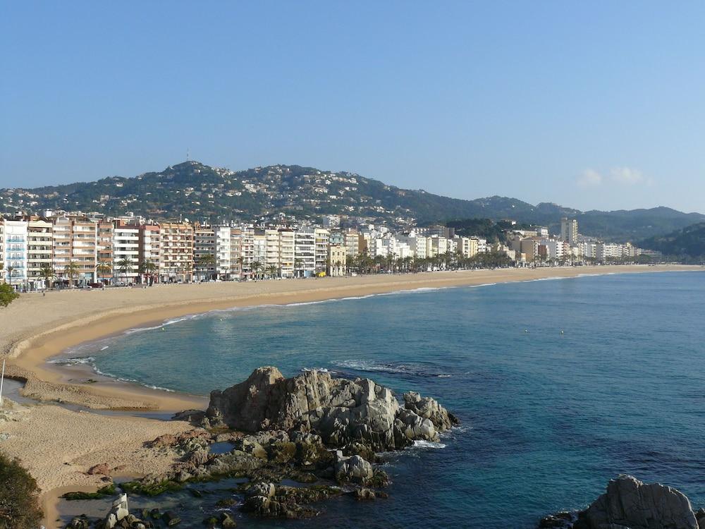 Apartamentos Punta Marinera Lloret de Mar Exterior photo